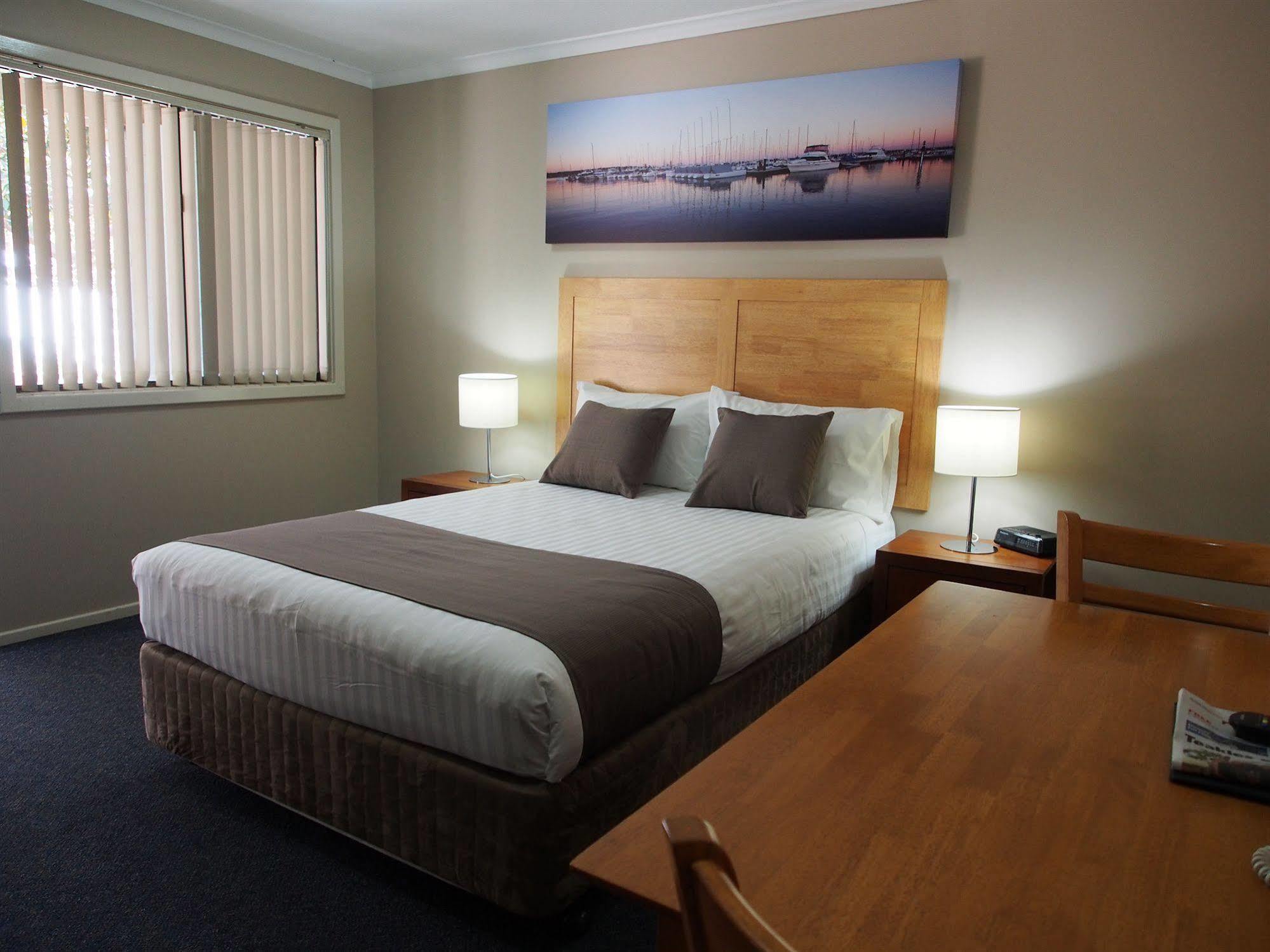 Dongara Hotel Motel Екстер'єр фото